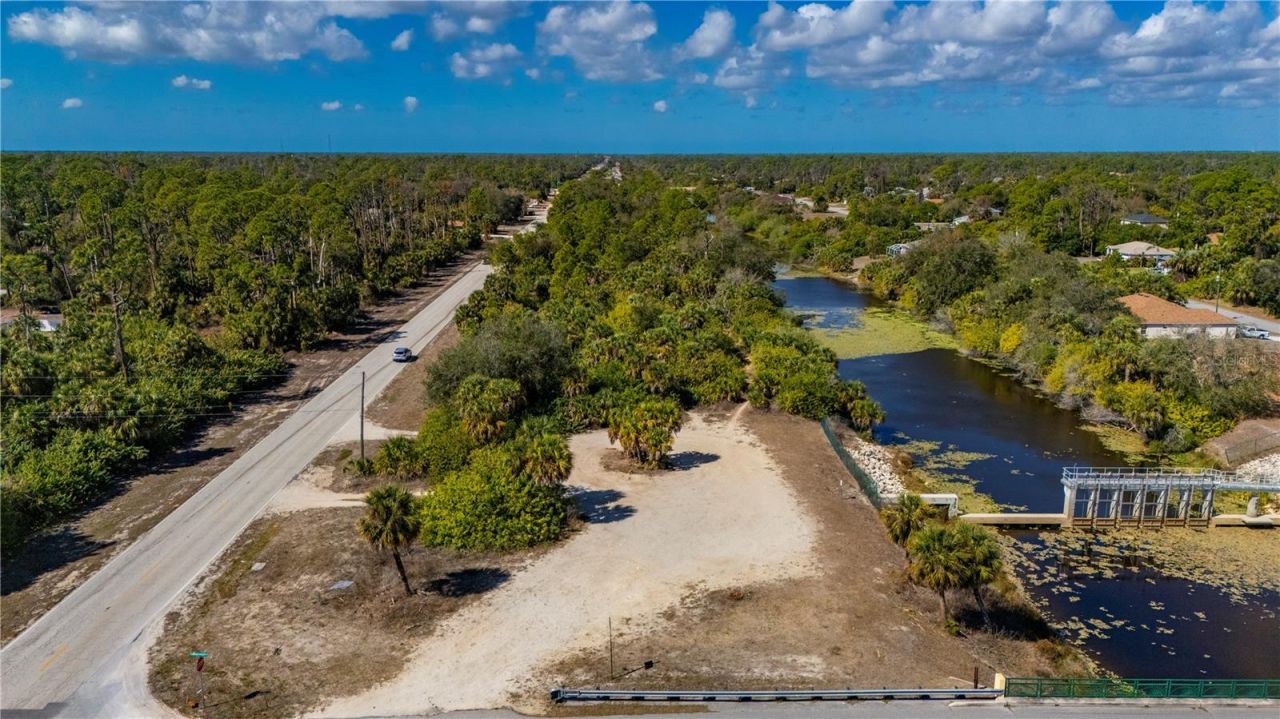 W Hillsborough Boulevard, North Port, FL 34288 Photo