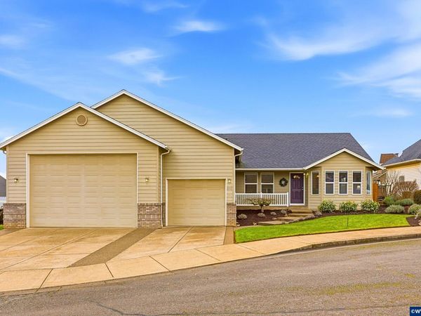 515 NW Hartmann Pl, Sublimity, OR 97385