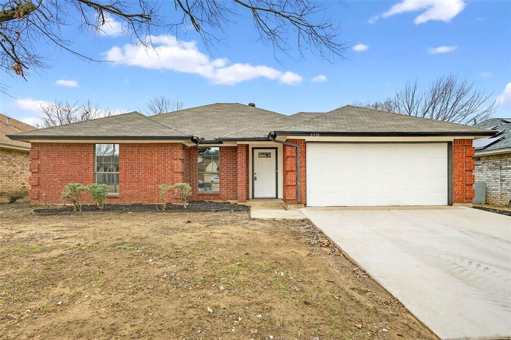 6410 Running Creek Drive, Arlington, TX 76001 Main Photo