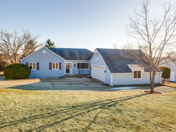 24423 W Tyler Avenue, Round Lake, IL 60073