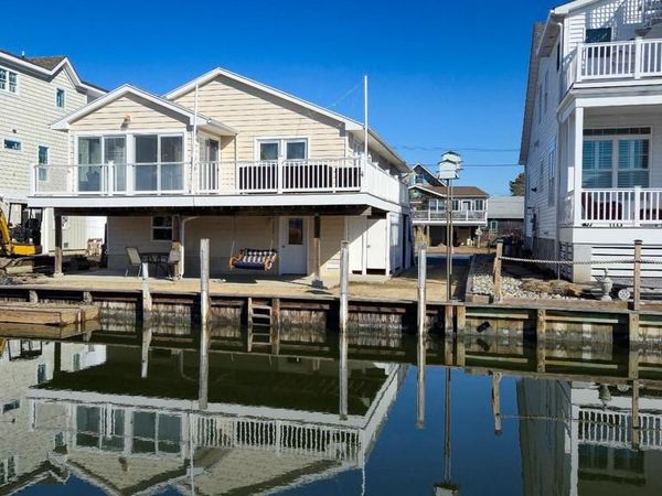 30 W BAYARD STREET, FENWICK ISLAND, DE 19944