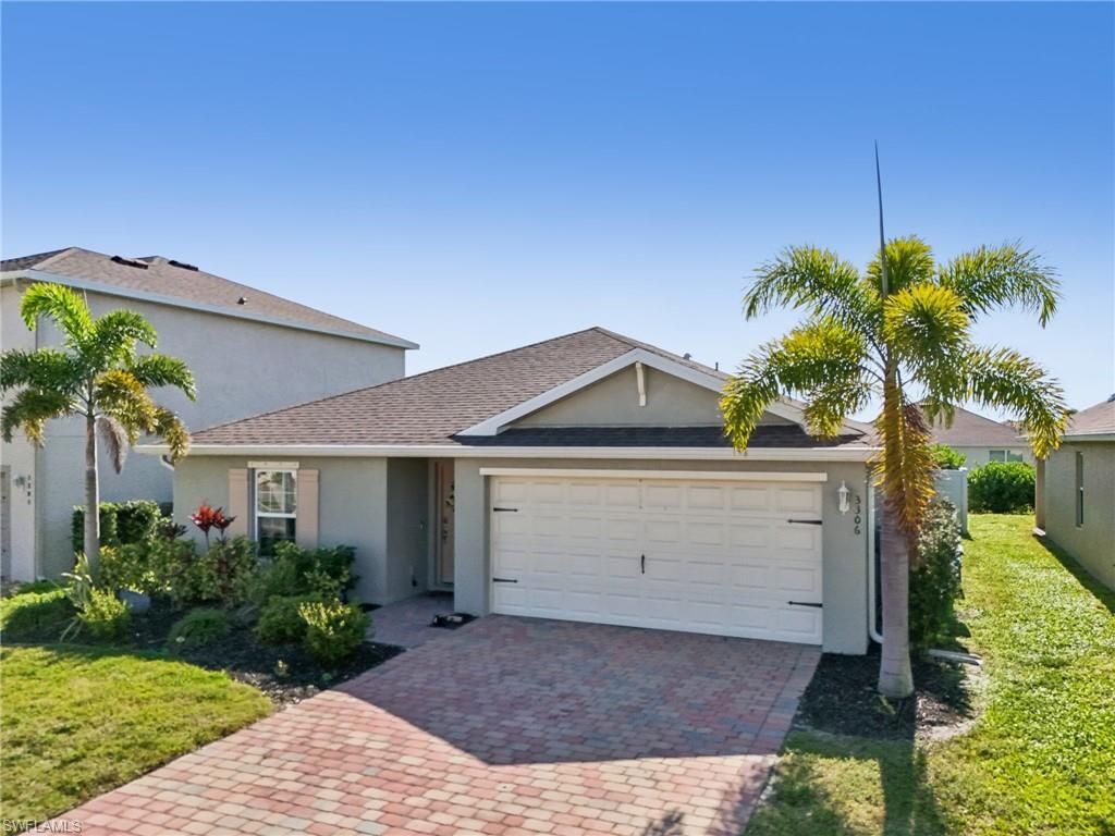 3306 Acapulco Cir, Cape Coral, FL 33909 Photo