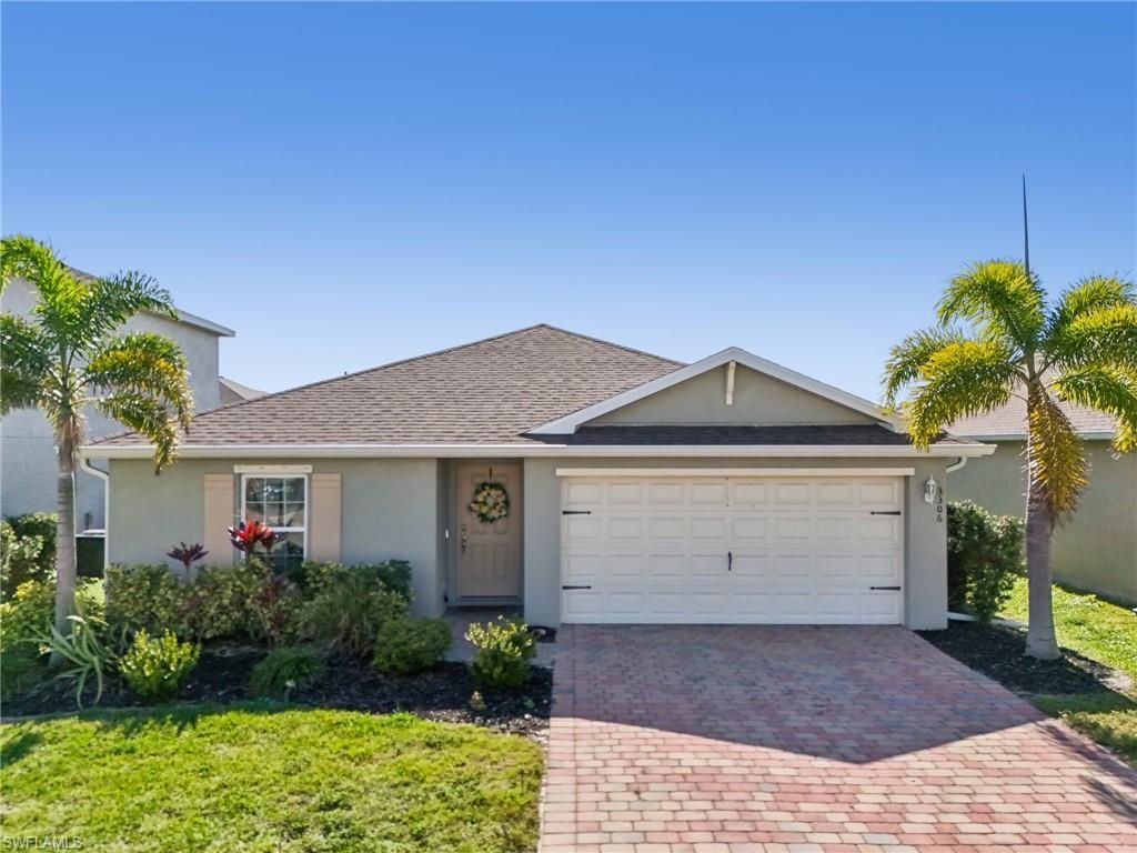 3306 Acapulco Cir, Cape Coral, FL 33909 Photo