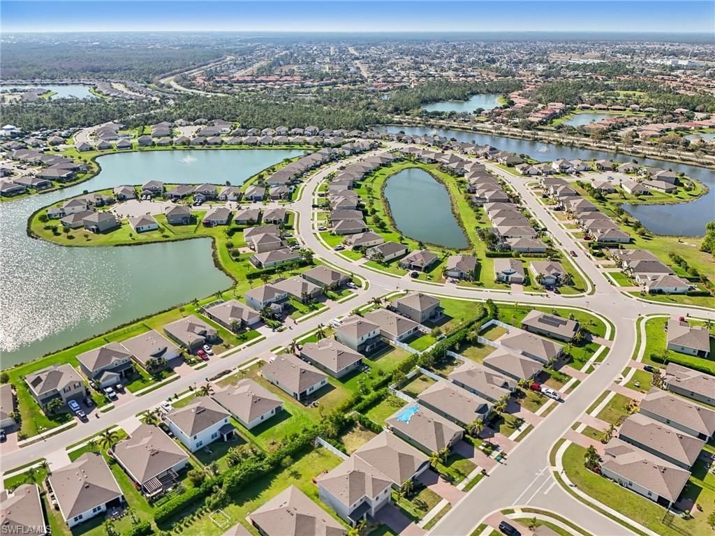 3306 Acapulco Cir, Cape Coral, FL 33909 Photo