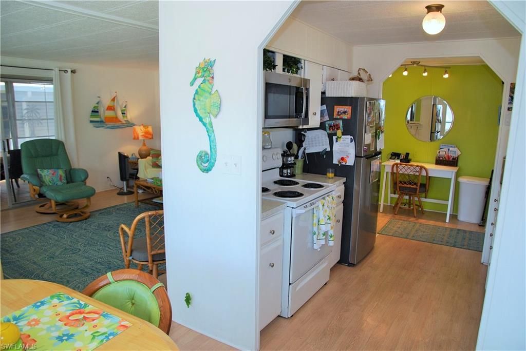 107 Snead Dr , North Fort Myers, FL 33903 Photo