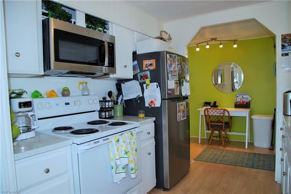 107 Snead Dr , North Fort Myers, FL 33903 Photo