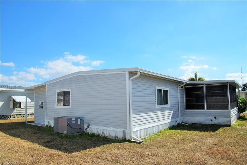 107 Snead Dr , North Fort Myers, FL 33903 Photo