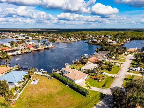 111 Newport Cay, NAPLES, FL 34114