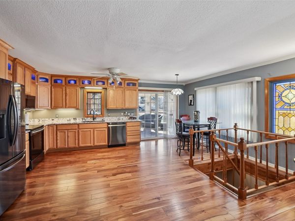 101 Vista Drive, Montezuma, IA 50171
