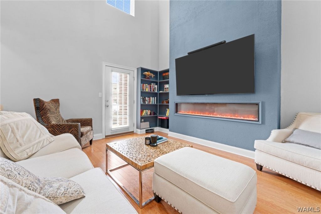 3218 Veterans Memorial Parkway, Unit 811, Tuscaloosa, AL 35404 Main Photo