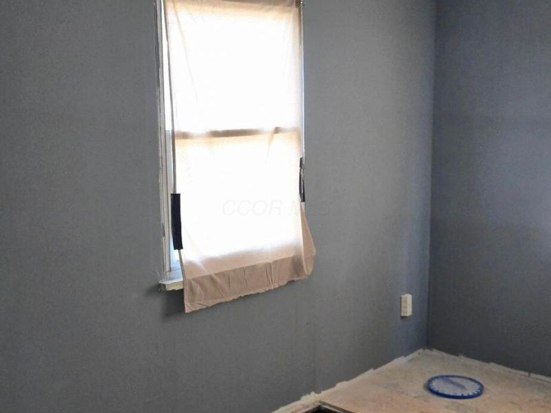 2332 Hamilton Avenue, Columbus, OH 43211 Photo 2