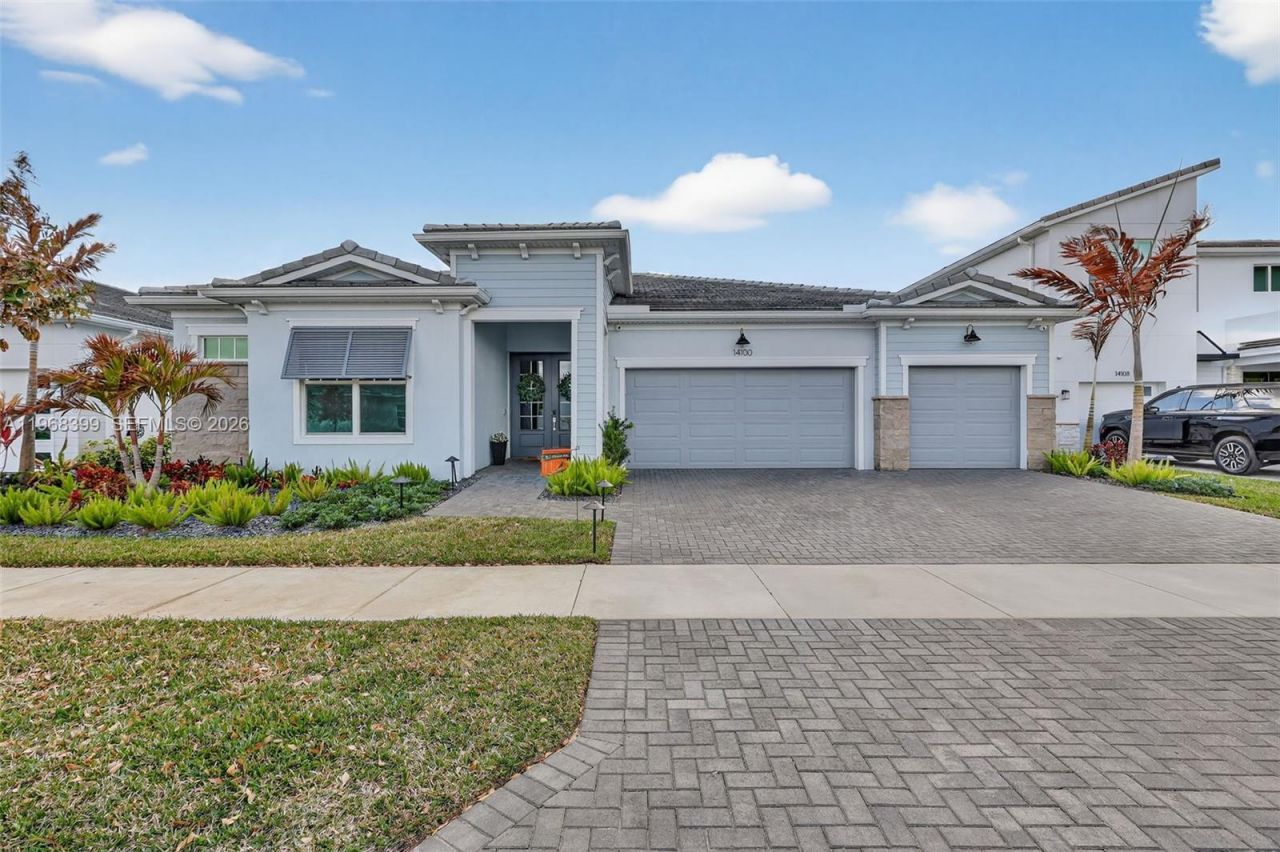 14100 SW Delilah Way, Saint Lucie West, FL 34987 Photo