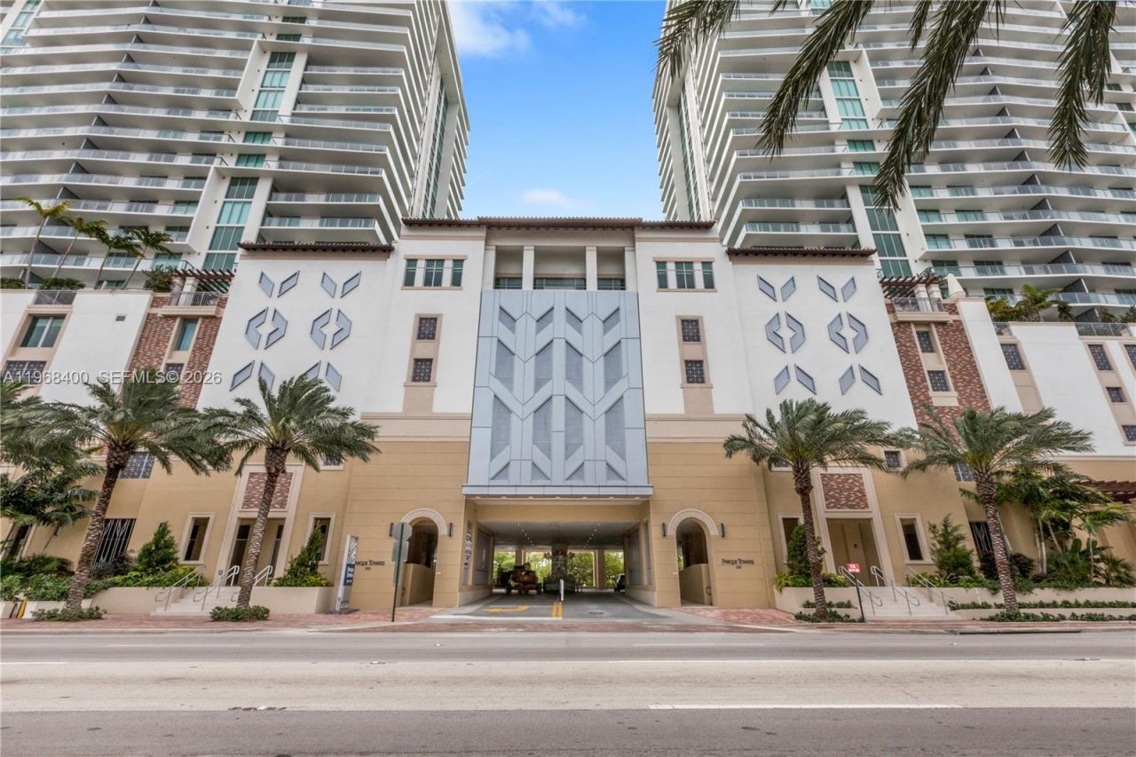 300 Sunny Isles Blvd, Unit 4-806, Sunny Isles Beach, FL 33160 Photo