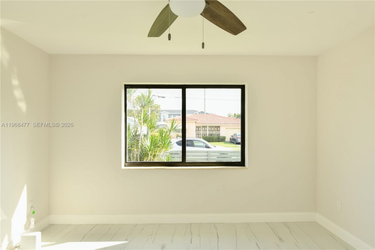 1231 NW 68th St, Unit 1231, Miami, FL 33147 Photo