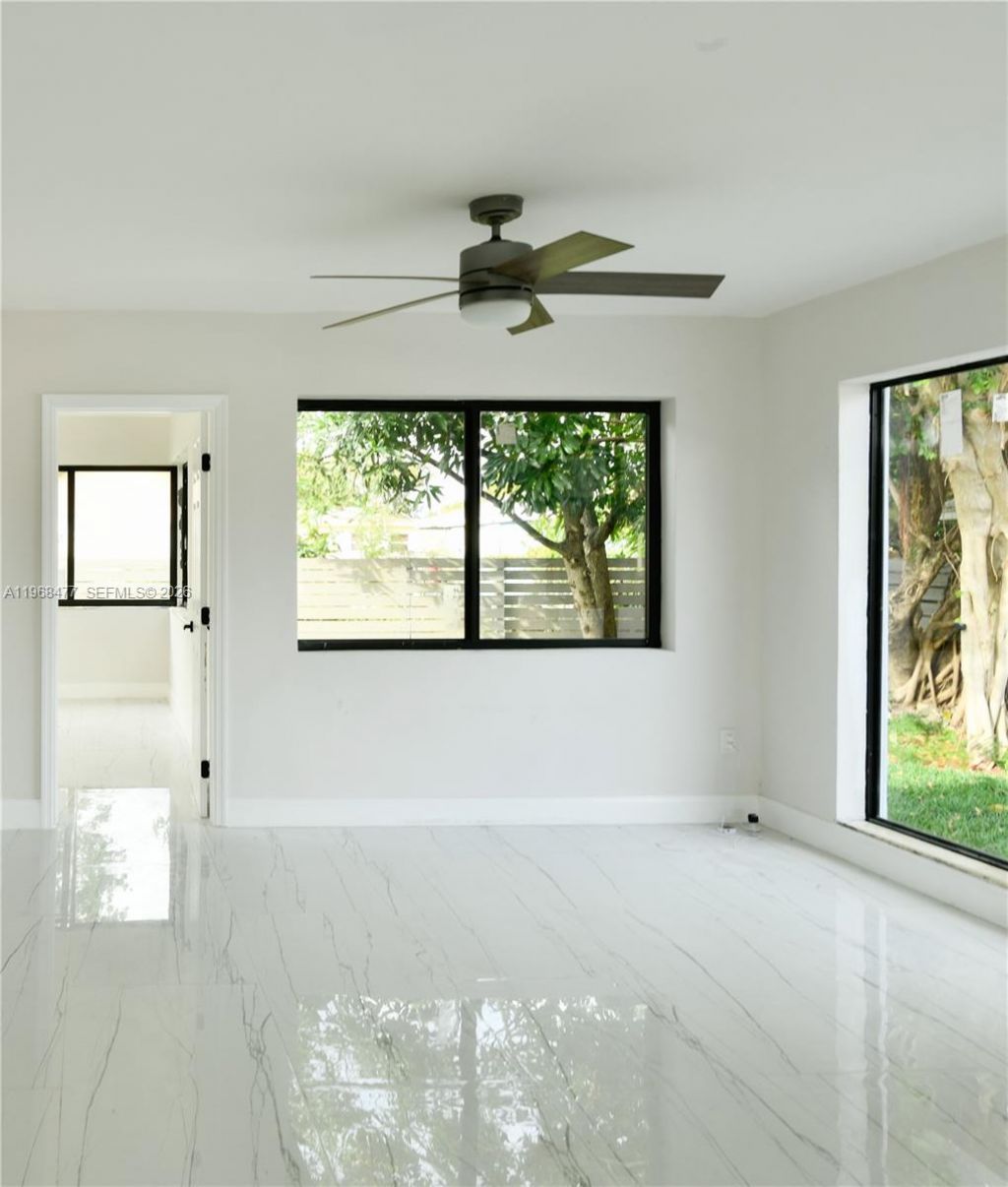 1231 NW 68th St, Unit 1231, Miami, FL 33147 Photo