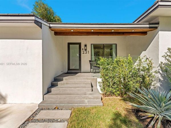 231 NE 45th St, Unit 231, Miami, FL 33137