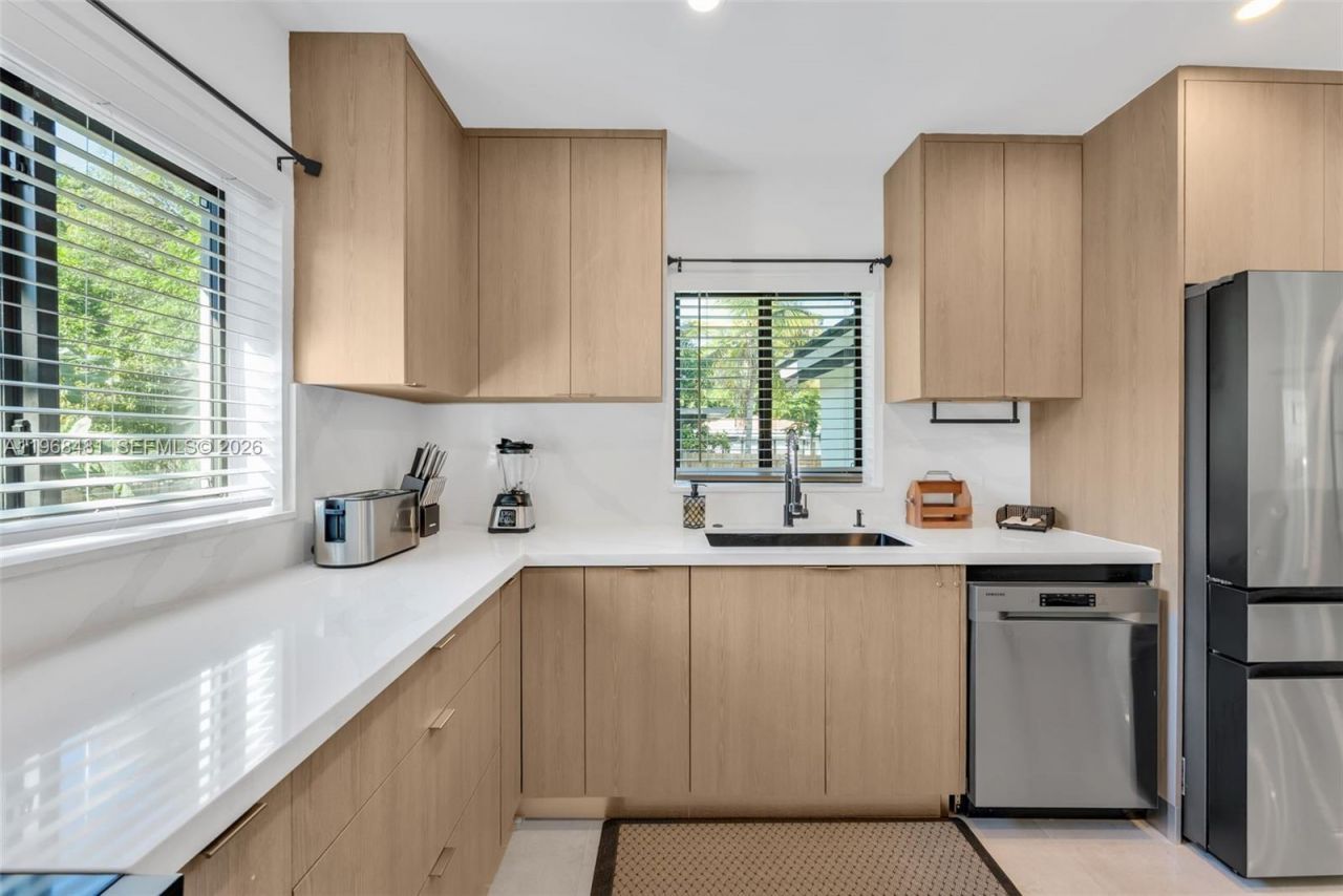 231 NE 45th St, Unit 231, Miami, FL 33137 Photo