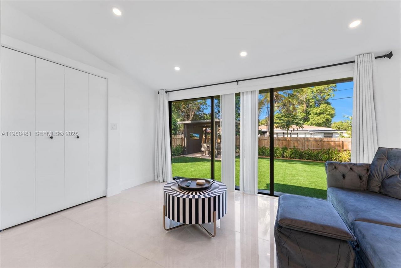 231 NE 45th St, Unit 231, Miami, FL 33137 Photo