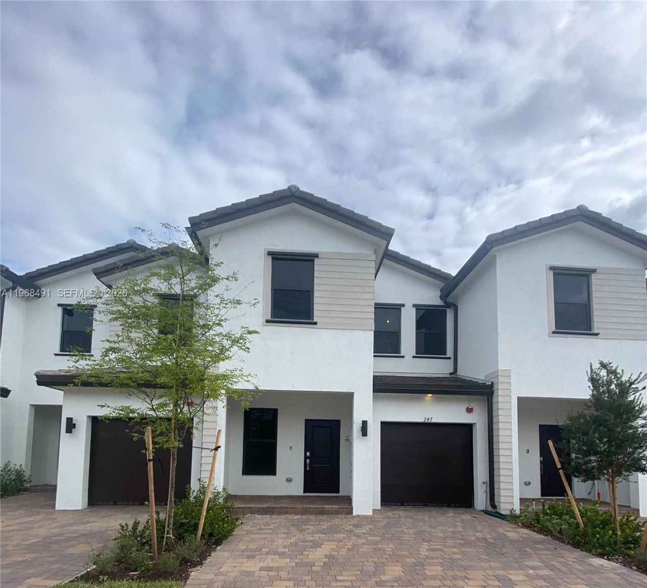 247 SW 159th Pl, Pembroke Pines, FL 33027 Photo