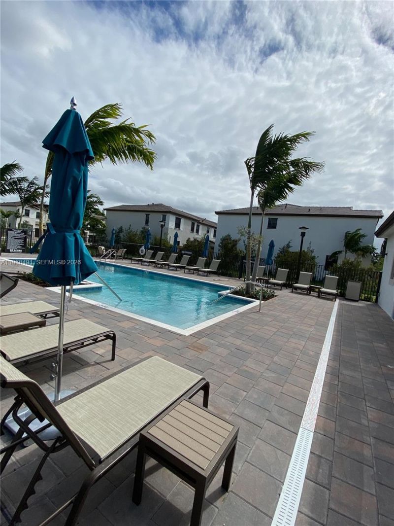 247 SW 159th Pl, Pembroke Pines, FL 33027 Photo