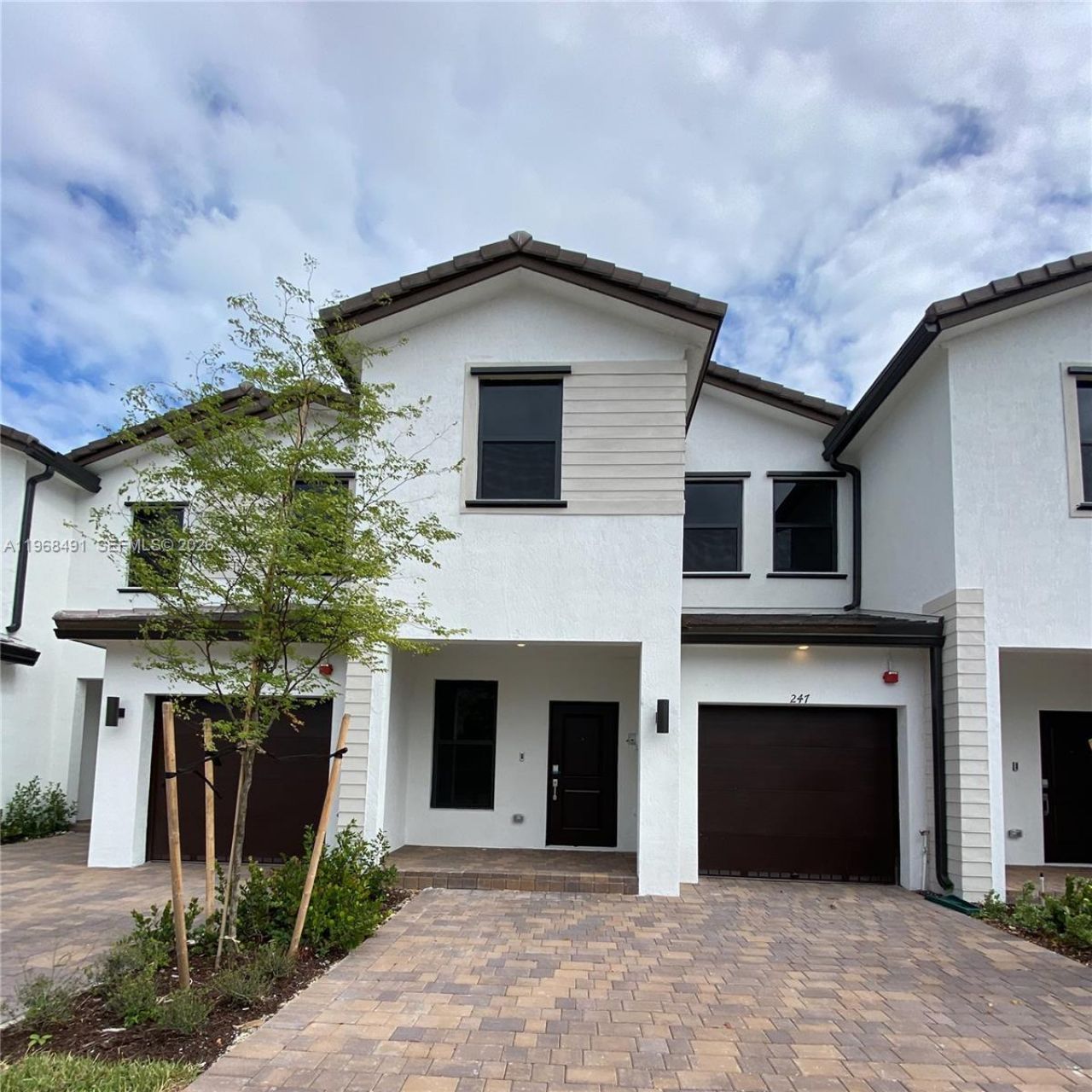 247 SW 159th Pl, Pembroke Pines, FL 33027 Photo