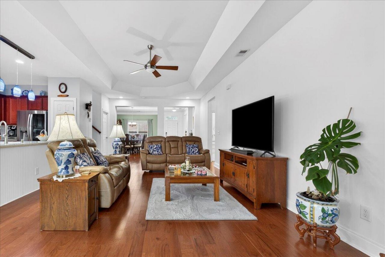 8523 Majestic Street Photo 15