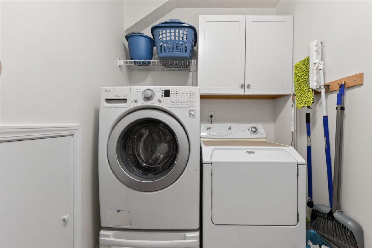 8523 Majestic Street Photo 43