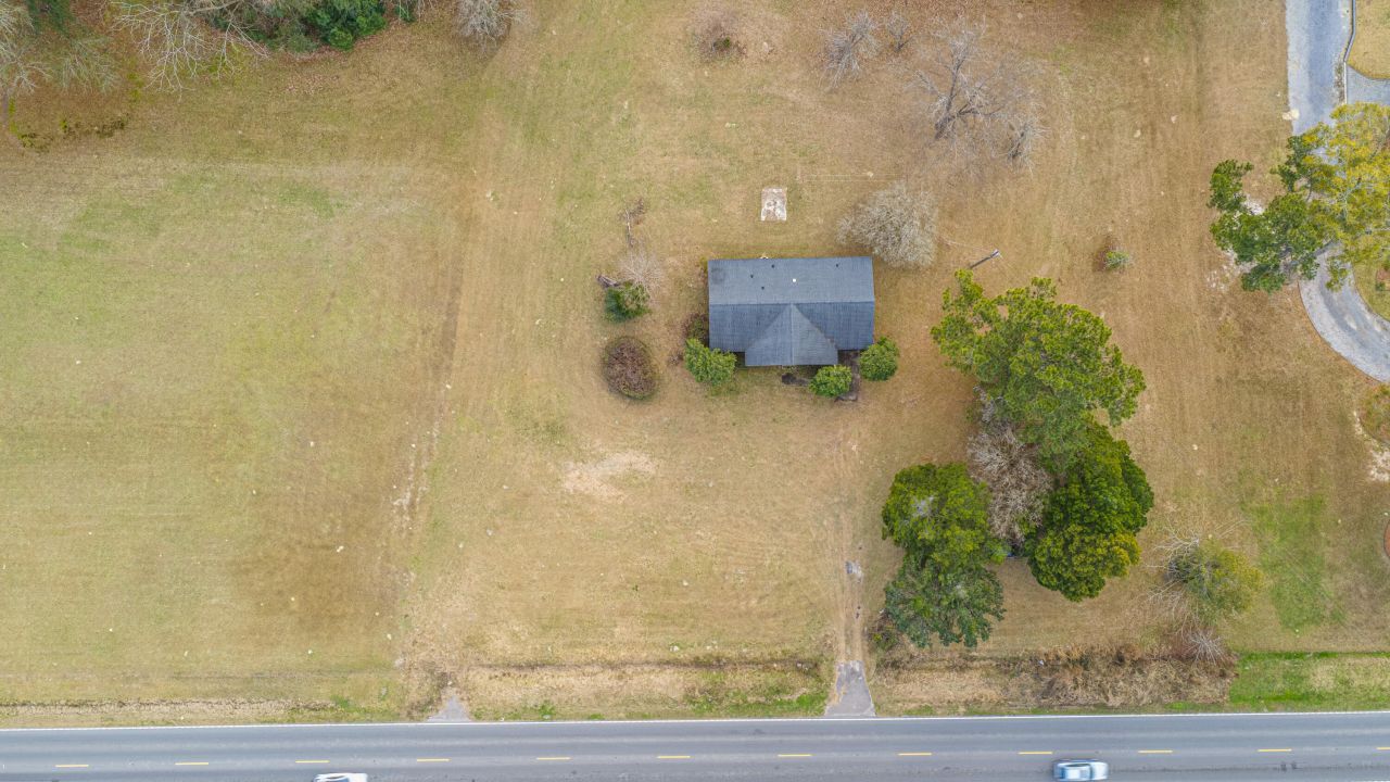 610 River Road Photo 19
