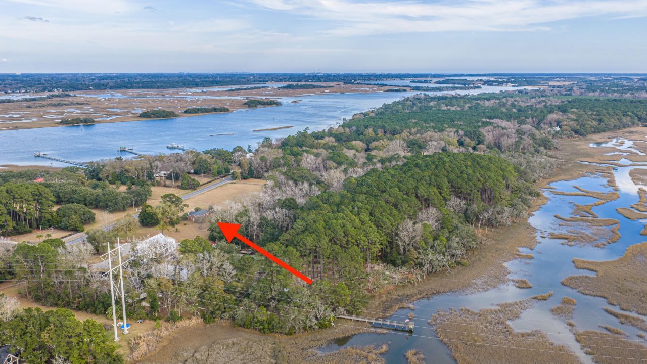 610 River Road Photo 6