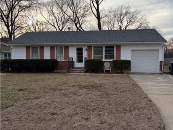 4338 N Quincy Avenue, Kansas City, MO 64117