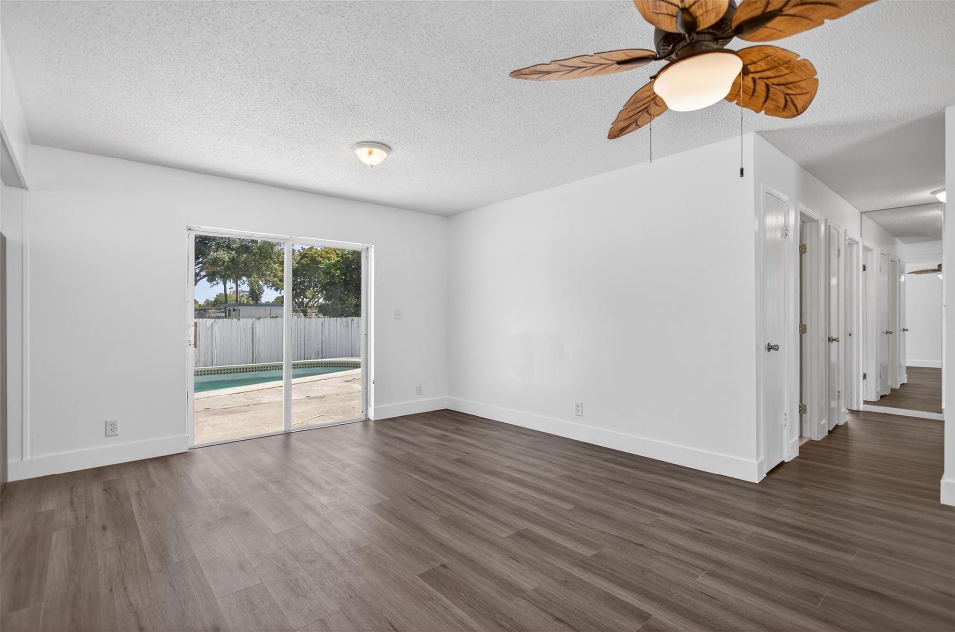 405 SW 78th Terrace, North Lauderdale, FL 33068 Photo