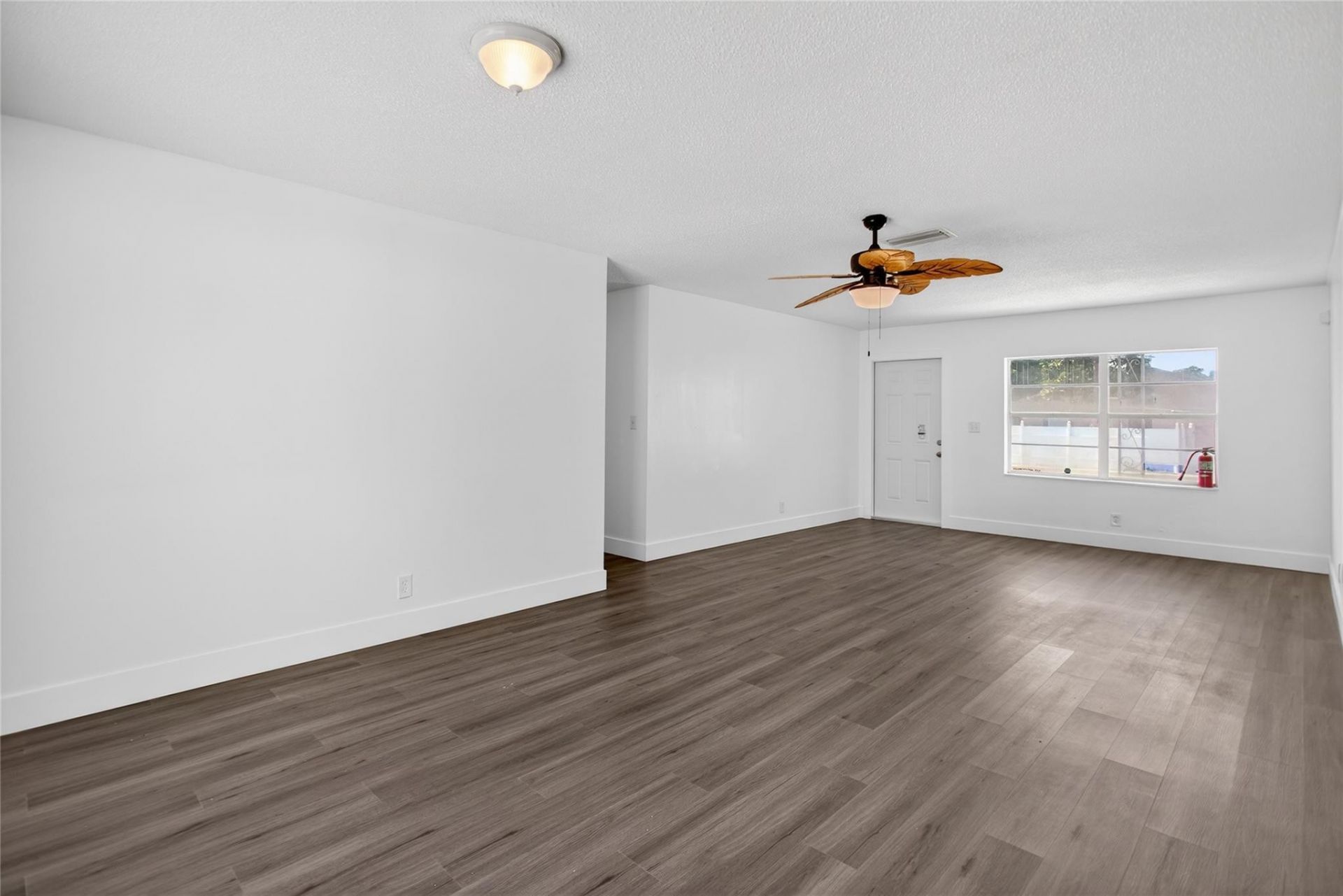 405 SW 78th Terrace, North Lauderdale, FL 33068 Photo