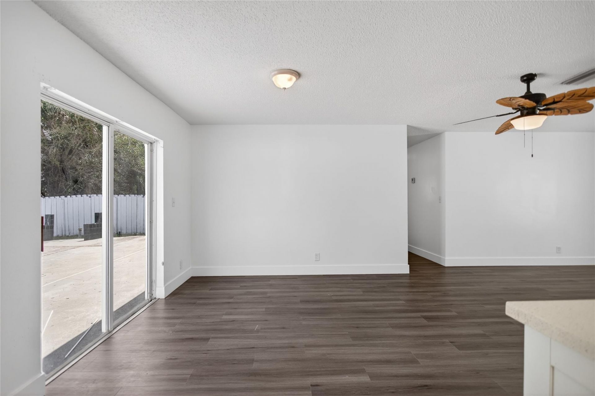 405 SW 78th Terrace, North Lauderdale, FL 33068 Photo