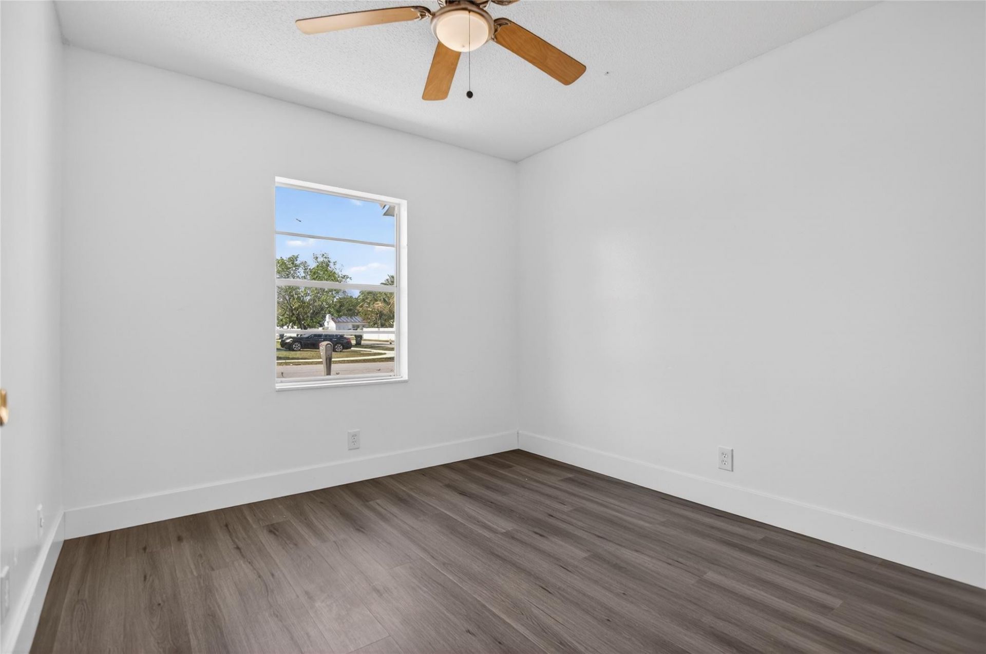 405 SW 78th Terrace, North Lauderdale, FL 33068 Photo