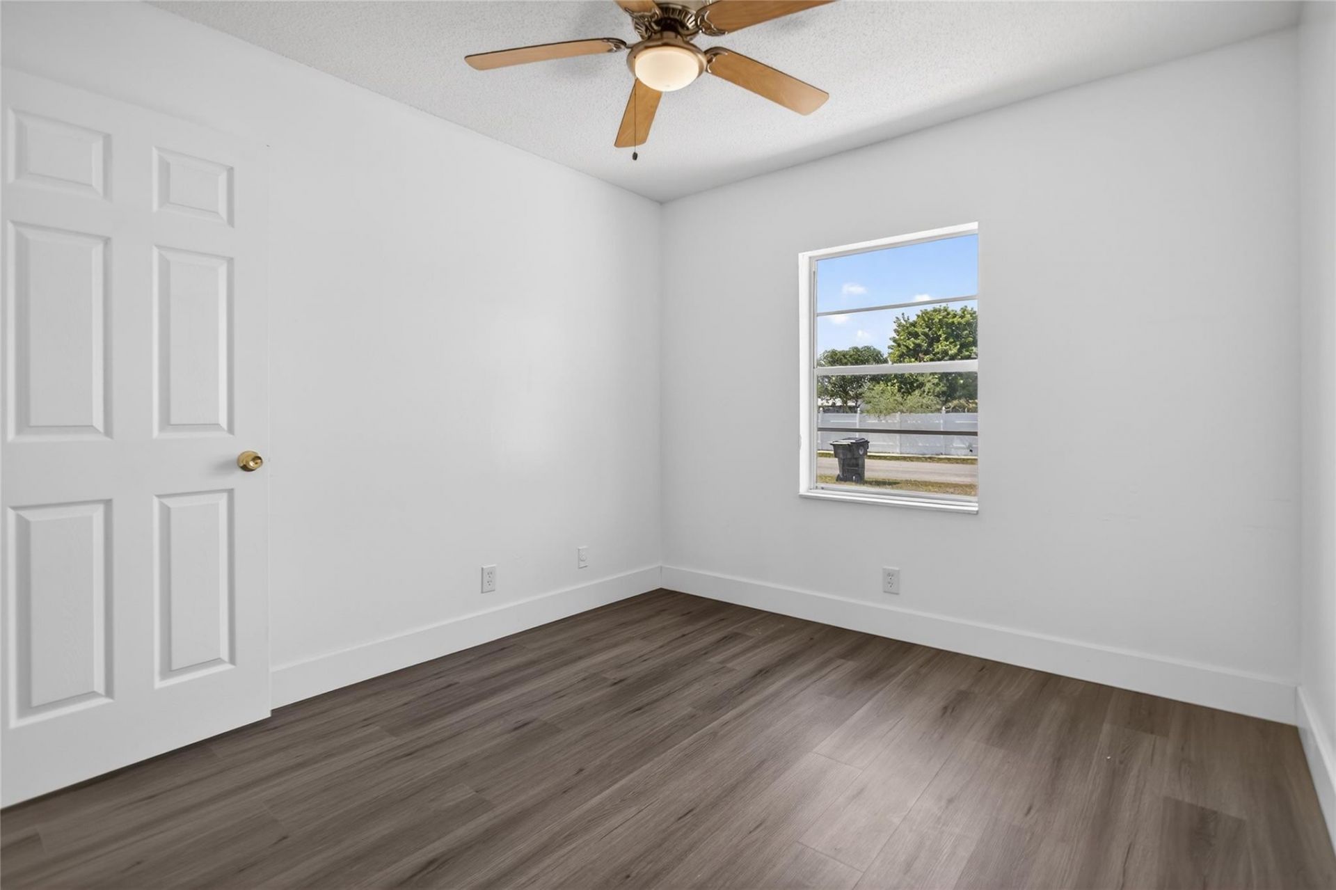 405 SW 78th Terrace, North Lauderdale, FL 33068 Photo