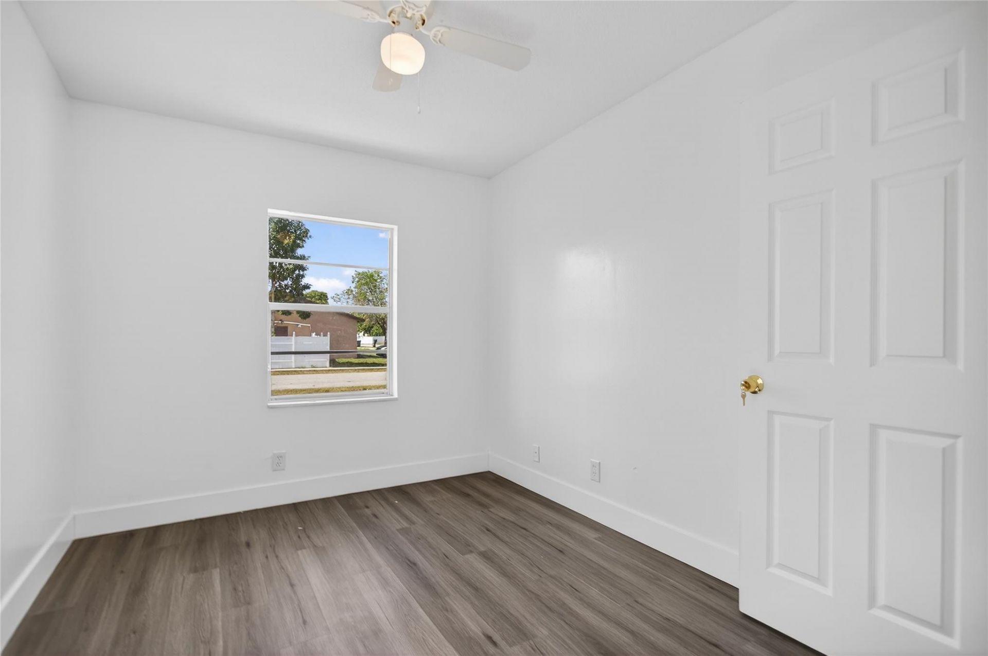 405 SW 78th Terrace, North Lauderdale, FL 33068 Photo