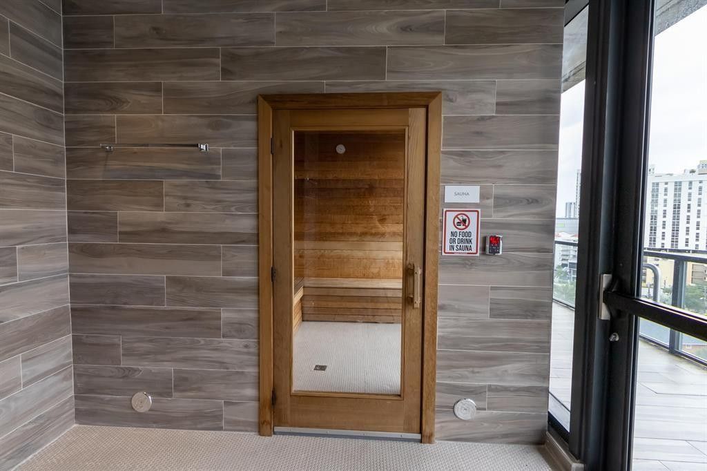 201 SW 17th Road, Unit 602, Miami, FL 33129 Photo