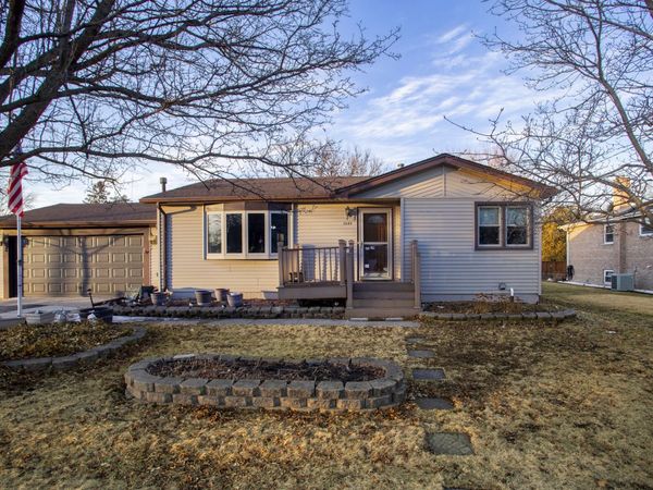 5640 W 84th Street, Burbank, IL 60459