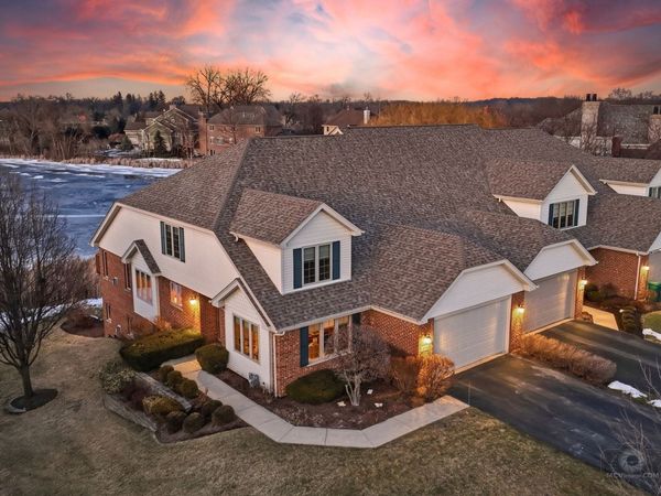 12198 Oxford Court, Lemont, IL 60439