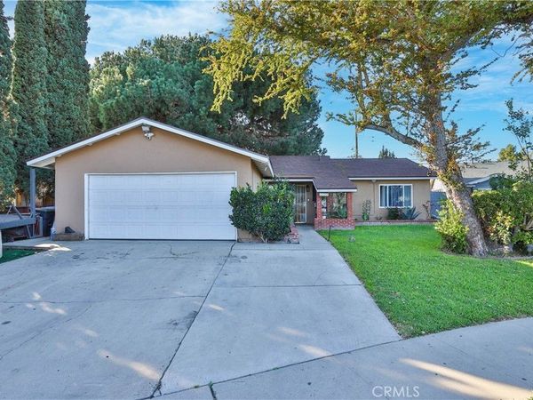 1820 Marine Street, Santa Ana, CA 92704