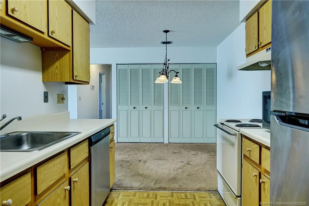 4007 NW Cinnamon Tree Circle, Jensen Beach, FL 34957 Photo