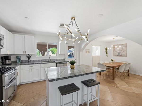 4528 E HOBART Street, Mesa, AZ 85205