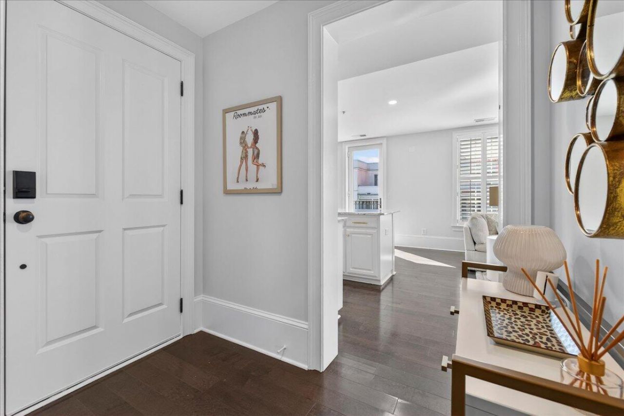 69 Morris Street Photo 5