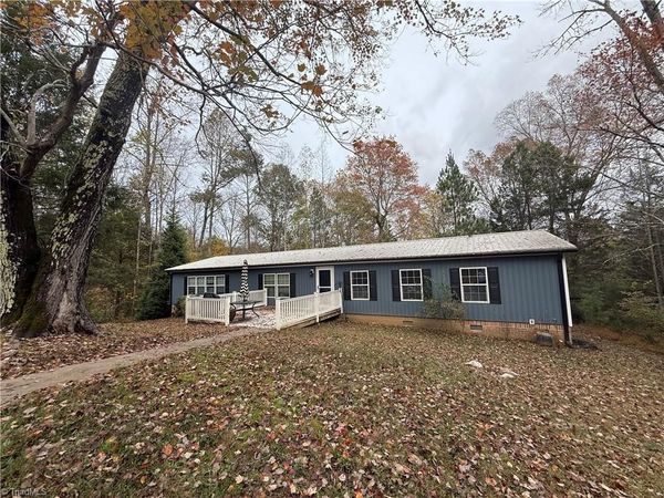 1032 Autumn Drive, East Bend, NC 27018
