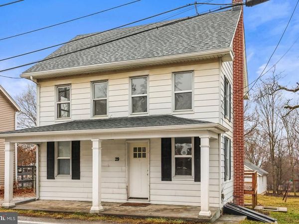 29 W GEORGE STREET, YORK NEW SALEM, PA 17371