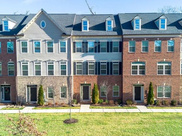 6 WEDGE WAY , Unit 24, PIKESVILLE, MD 21208