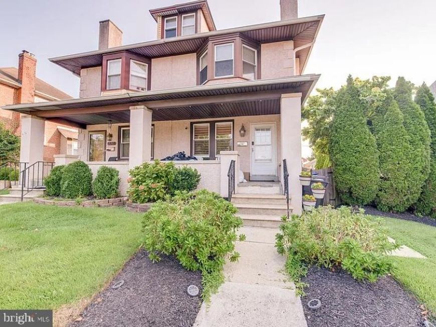 326 E 11th Avenue, Conshohocken, PA 19428 Main Photo