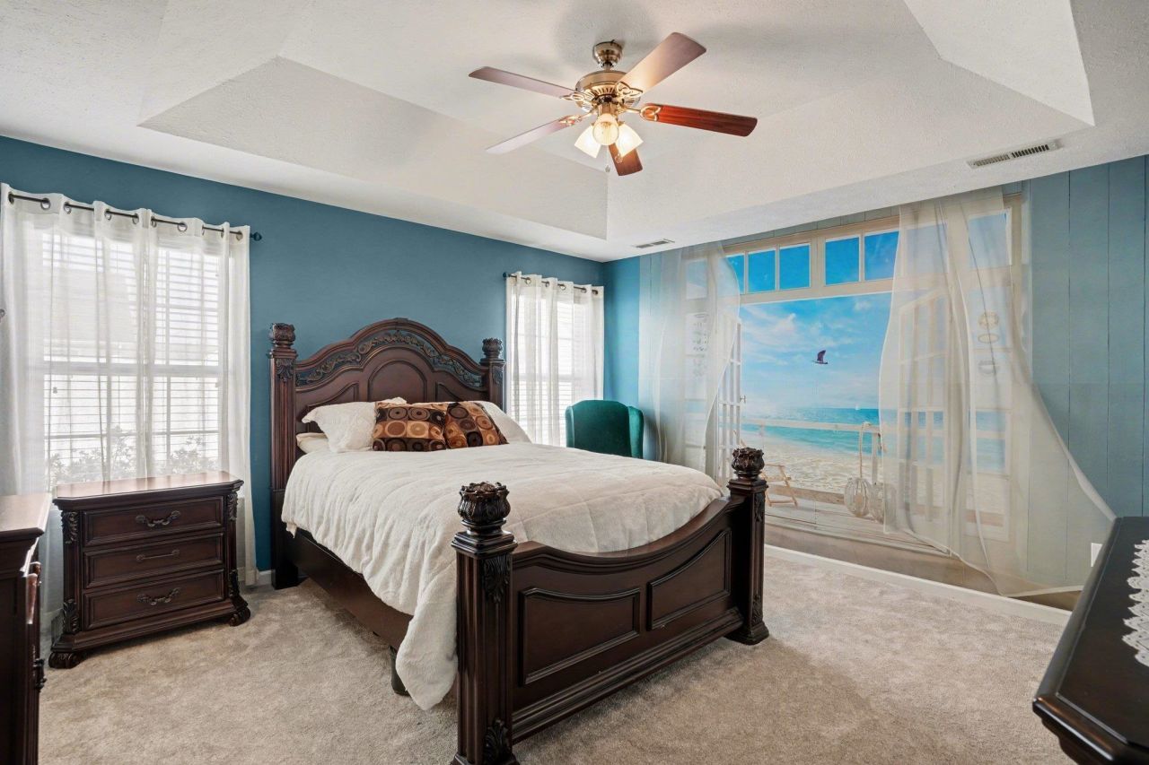 374 Barton Loop  Photo 22