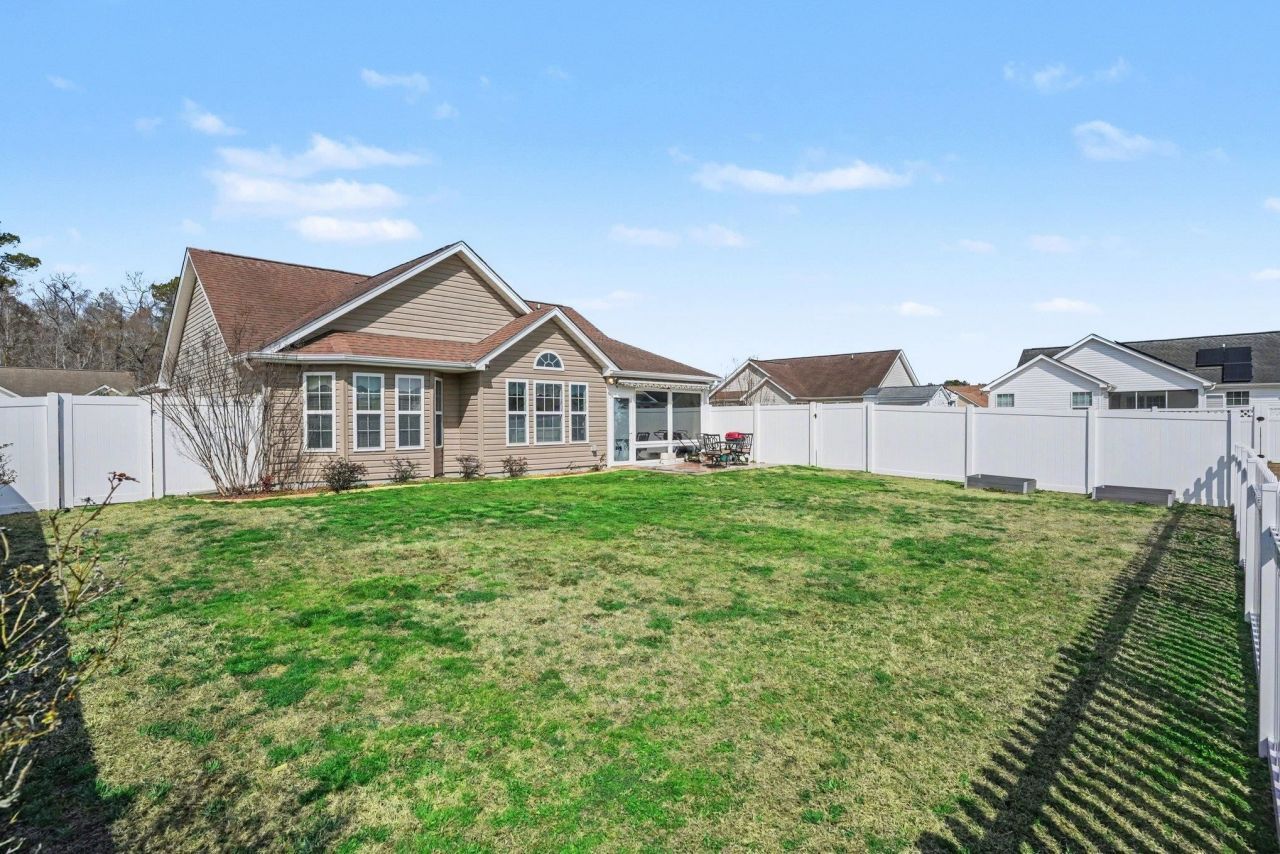 374 Barton Loop  Photo 35