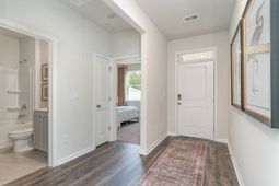 1325 Parkside Ct photo 4